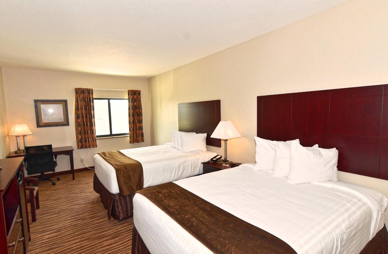 Cobblestone Inn & Suites - Clarion 외부 사진