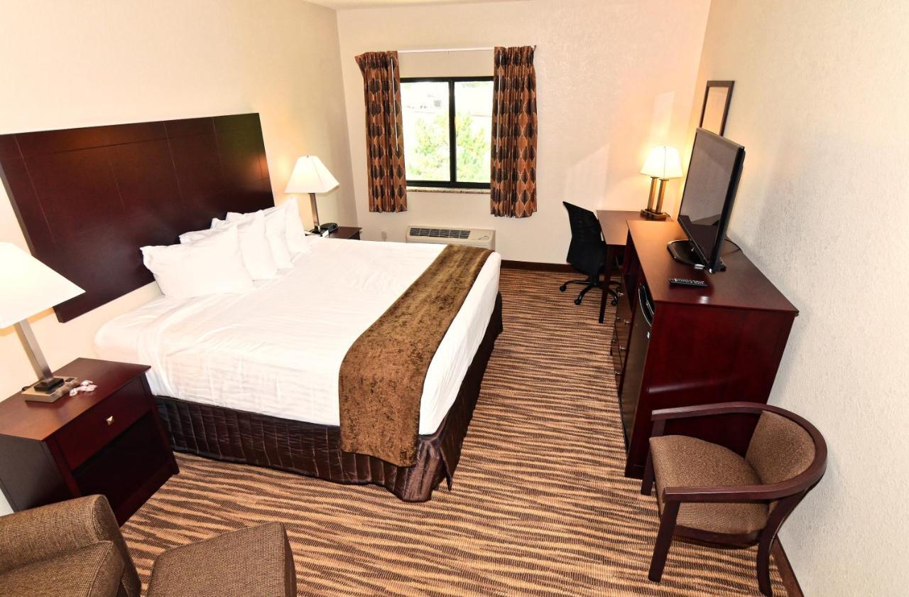 Cobblestone Inn & Suites - Clarion 외부 사진
