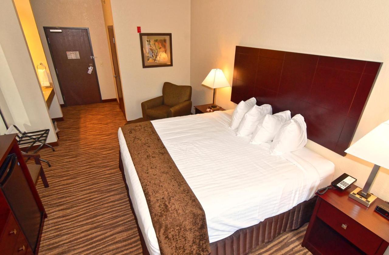 Cobblestone Inn & Suites - Clarion 외부 사진
