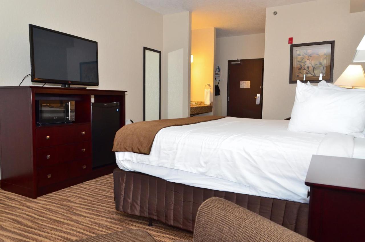 Cobblestone Inn & Suites - Clarion 외부 사진