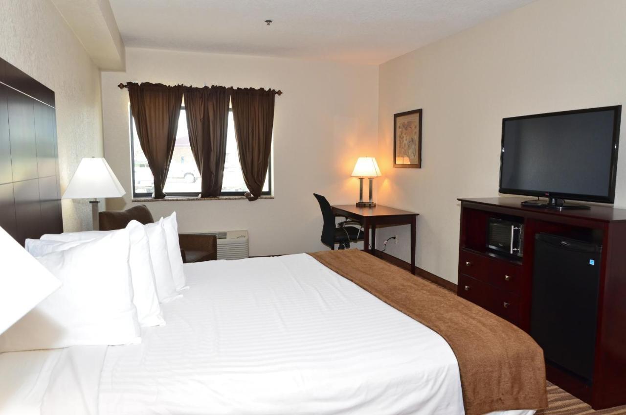 Cobblestone Inn & Suites - Clarion 외부 사진